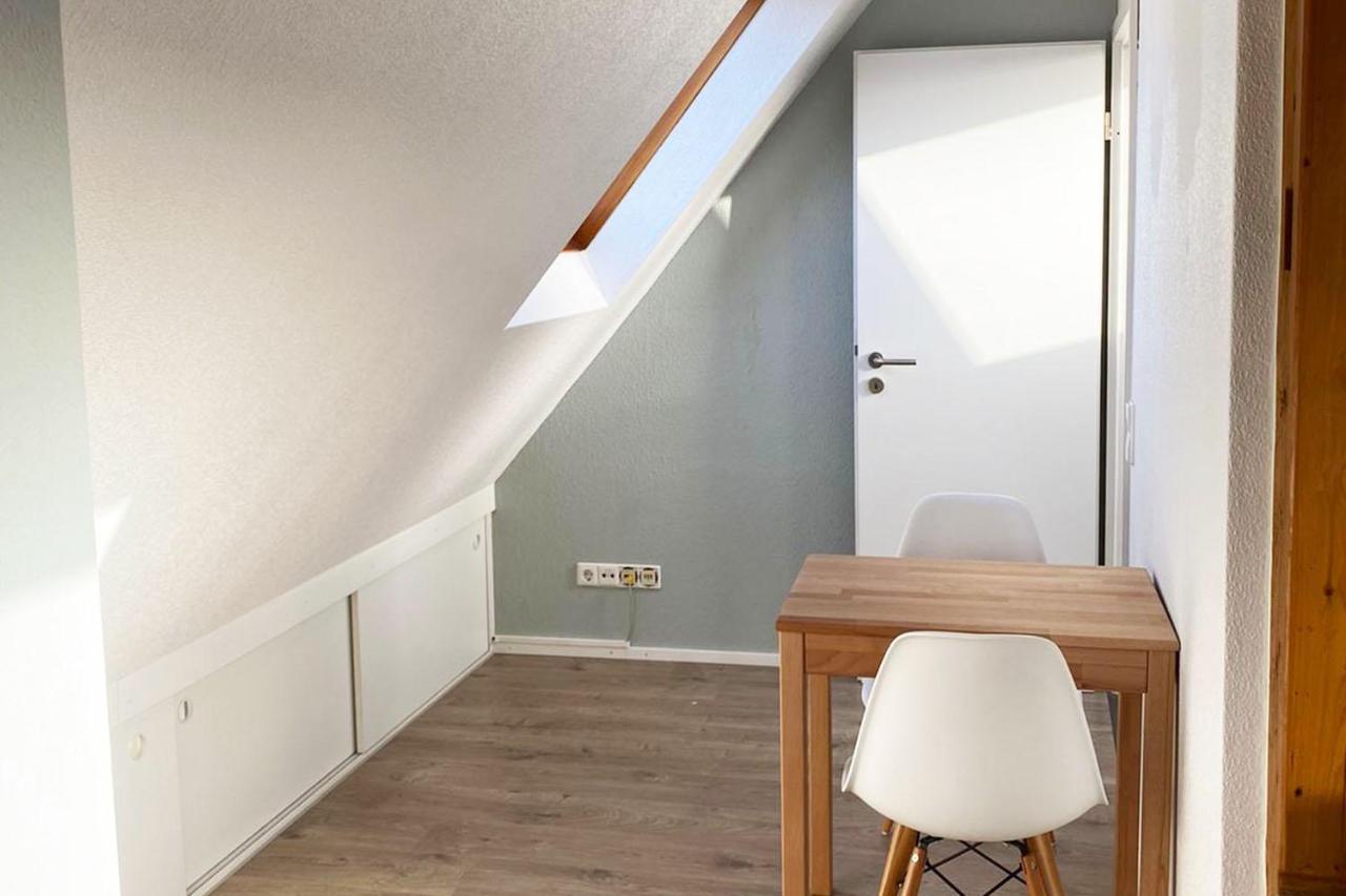 Gemuetliche 2 Zimmerwohnung Mit Tv Und Wlan Wendlingen am Neckar Dış mekan fotoğraf